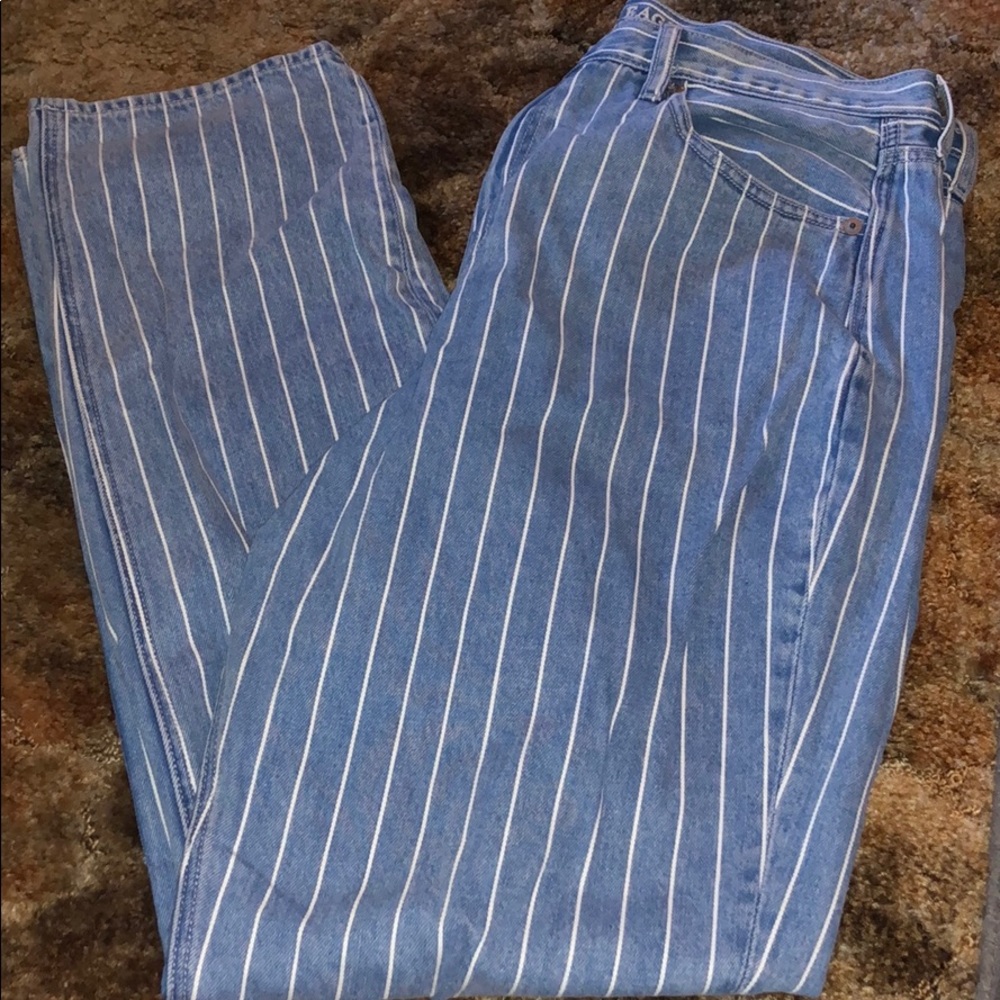 High waisted pin strip jeans